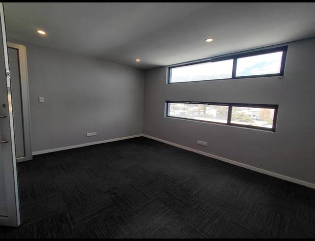 85M² MEDICAL SUITE TO LET IN FOURWAYS